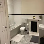 Luxury Opposite The Shambles York